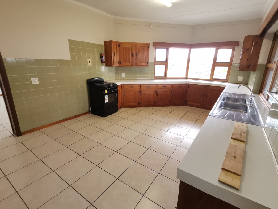 To Let 3 Bedroom Property for Rent in Beacon Bay North Eastern Cape